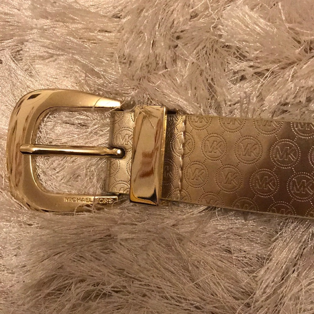 Michael Kors new belt